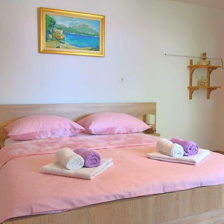 Studio Apartman Mia Stobrec Ngoại thất bức ảnh